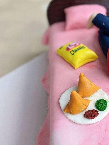 Preethi - Sculpted 3D Cakes Hand-Sculpted Figurines & Toppers photo 32