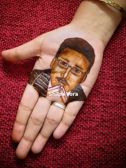 A fun challenge: a portrait of the iconic Bollywood actor Jackie Shroff. I enjoy creating unique designs, including portraits of your favorite personalities.