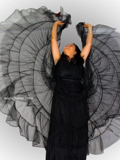 Inisha Rental Dress - Maternity Photoshoot Gown Rental Dramatic Trail & Wing Gowns photo 18