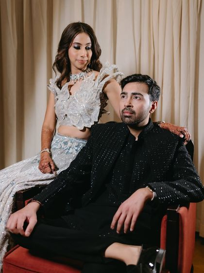A powerful and stylish portrait of the couple.