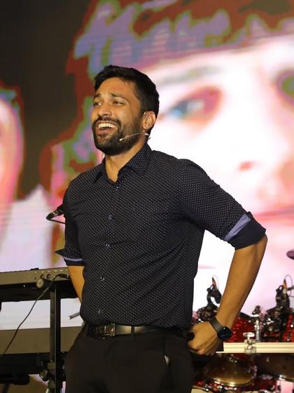 Sharan Kuttappa - Stage Magic & Mentalism Intimate Celebrations: Weddings & Private Parties photo 7