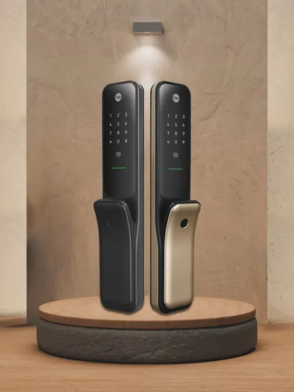 We offer a range of smart digital locks to match any design. These Yale locks provide secure, keyless access through keypad codes or your smartphone, combining trusted security with modern convenience.