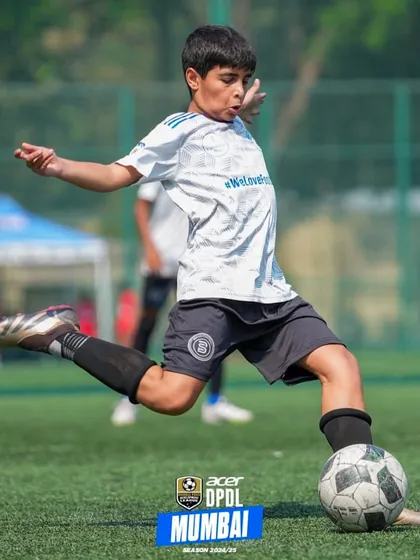 Shoot your shot or lose the chance. Jeh from our U13s unleashes a powerful strike.