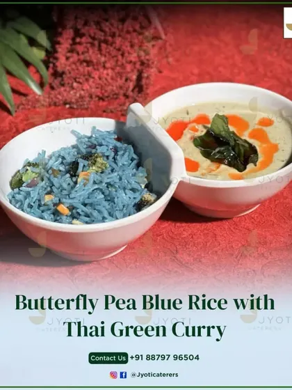 A visually stunning and delicious Thai-inspired dish. The Butterfly Pea Blue Rice is paired with a creamy Thai Green Curry, offering a perfect harmony of ingredients.