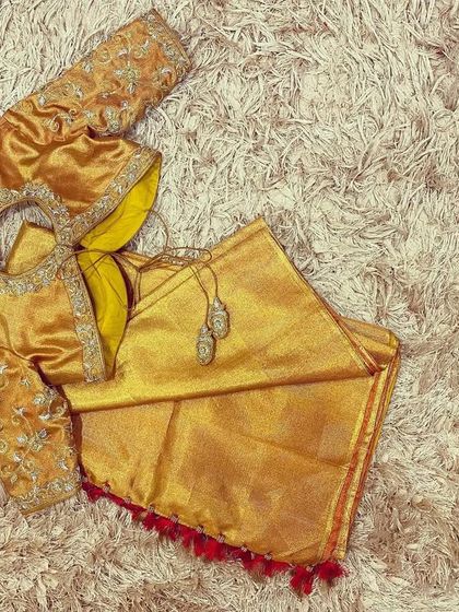 Custom Hand-Embroidered Blouses photo 118