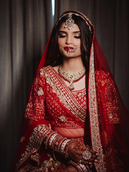 Timeless Red & Gold Brides photo 37