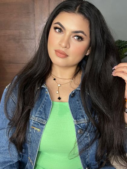 A casual glam look I created yesterday, featuring a soft brown eye and nude lip.