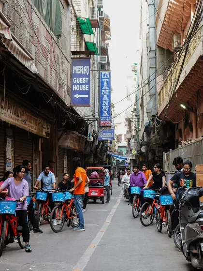 Navigating the narrow, winding lanes of Old Delhi is an adventure in itself. These streets are filled with history, commerce, and daily life, offering a unique perspective you can only get from the seat of a bicycle.