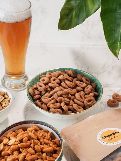 Big bubbles with little bites. My mini Kodbales are deceptively small but big on taste, making them the perfect crunchy companion for a glass of cold beer.