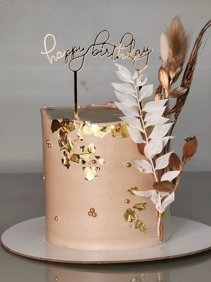 Swetha Mehta - Custom Non-Fondant Cakes Additional Work & Showcase Reels photo 16