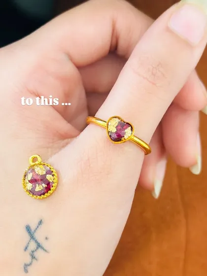 From a single dried rose to a beautiful piece of jewelry you can wear close to your heart. I love transforming your sentimental flowers into wearable memories like this custom resin ring and pendant.