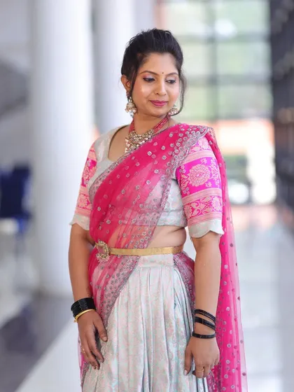 These images showcase various clients and models in simple, elegant sets perfect for attending weddings or family functions. I have a wide range of such pieces for rent.
