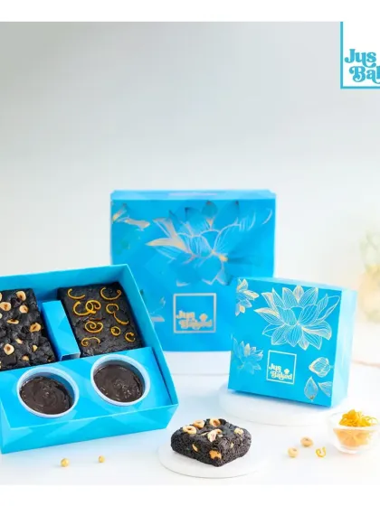 Our 'Guilt Free Happiness Box' for Diwali. This hamper is specially curated with sugar-free and healthier options like orange-topped brownies and nutty treats.