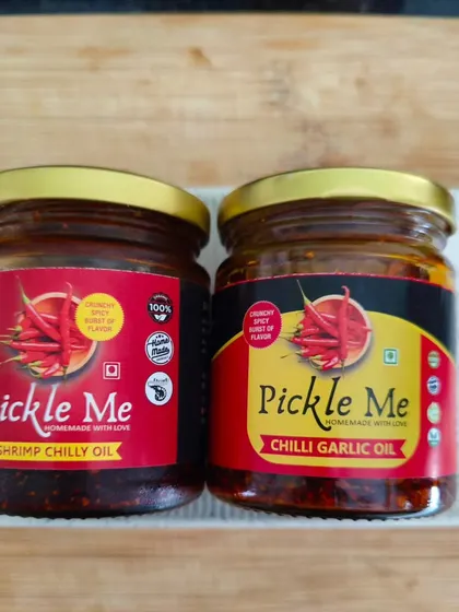 Turn up the heat with our crunchy and spicy chilli oils. We offer a classic Chilli Garlic Oil for our vegetarian friends and a flavourful Shrimp Chilli Oil for seafood lovers. They are perfect as a dipping sauce, marinade, or a topping for your favourite snacks.