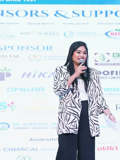 Addressing over 1000 delegates from across the globe at the two-day conference in Dubai.