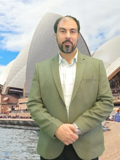 We transport your guests to any destination imaginable with our Green Screen Photobooth. For our client MakeMyTrip, we created a global travel experience, allowing attendees to pose against iconic backdrops like the Sydney Opera House, reinforcing the brand's identity in a fun, interactive way.