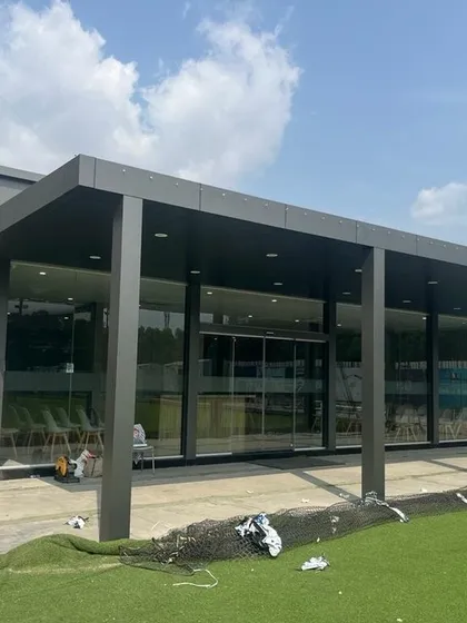 Our prefabricated structures are not just small cabins. We can construct large, multi-floor commercial buildings with modern architectural designs, complete with glass facades and strong structural support, that look and feel permanent.