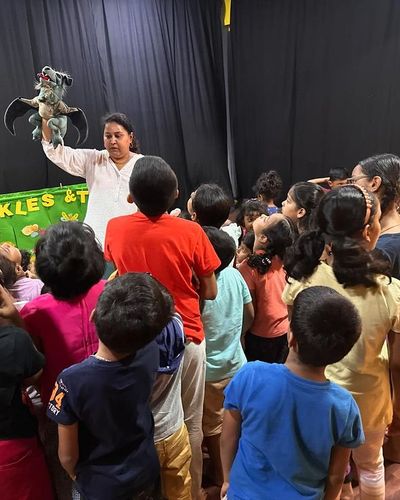 Storytelling & Puppet Shows