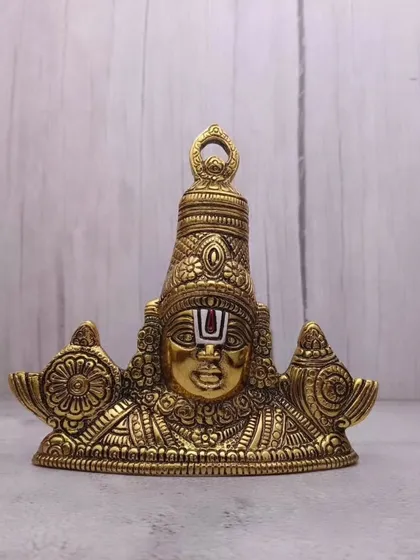 Yeh German silver se bana Balaji wall hanger hai, jise aap apne ghar ke pravesh dwar par laga sakte hain. Yeh gold finish mein bhi uplabdh hai.