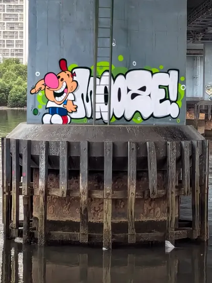 Bringing a bit of 90s cartoon nostalgia to an unexpected spot. I painted Billy from The Grim Adventures of Billy & Mandy on a bridge pillar, a fun character to paint during a chill day with the boys.