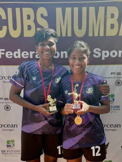 Meenakshi and Priya receiving their Best GK and Best Player awards for the open women category at the Blue Cubs tournament.