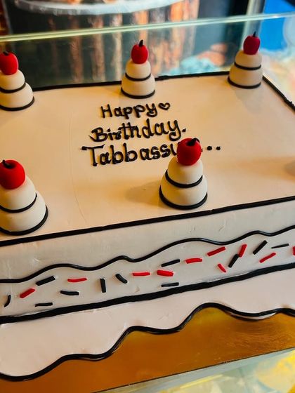 Hyper-Realistic & 3D Sculpted Cakes photo 17