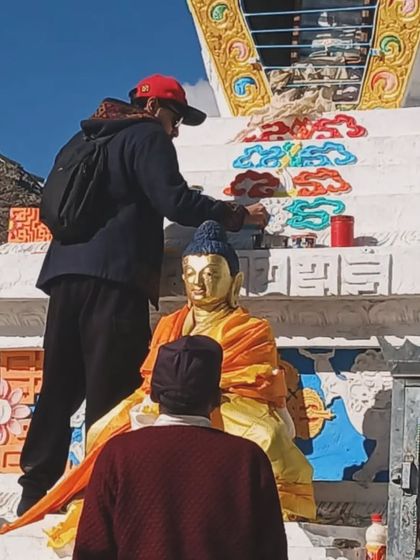 Working alongside a local artist, learning and applying traditional techniques to the Stupa. This kind of hands-on, collaborative work is deeply inspiring.