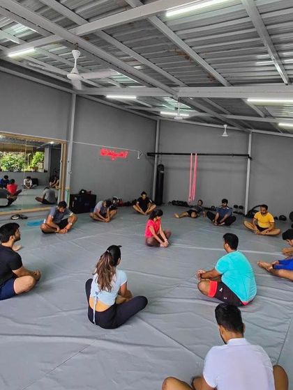 A different angle of our post-workout stretch circle.