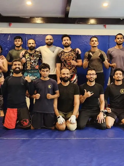 The full group from our Muay Thai seminar. A big thank you to everyone who came in to learn and improve their striking game.