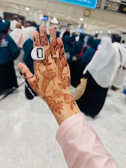 More Mehendi Inspiration photo 5