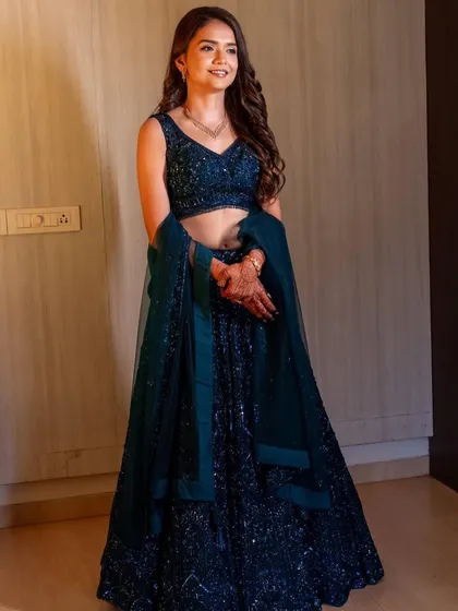 This look is a beautiful fusion of elegance and minimalism, proving that you don't need heavy makeup to make a statement.