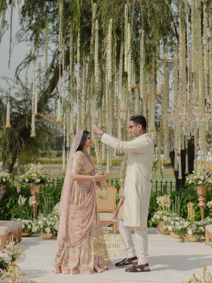 Elegant Daytime Celebrations photo 6