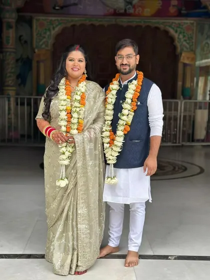 A beautiful, natural look for a court wedding or intimate ceremony. The makeup is minimal and fresh, focusing on flawless skin and softly defined features, paired with loose waves in her hair.