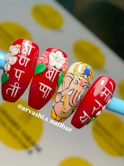 Creating art like this is what I love to teach. This Ganpati-inspired set involves detailed portrait work, delicate Devanagari script, and 3D floral elements. Learning these advanced techniques allows you to offer truly special and intricate designs to your clients.