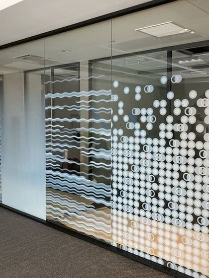 Wall Mind - Window Treatments Frosted Glass Films: Privacy for Your Office photo 4