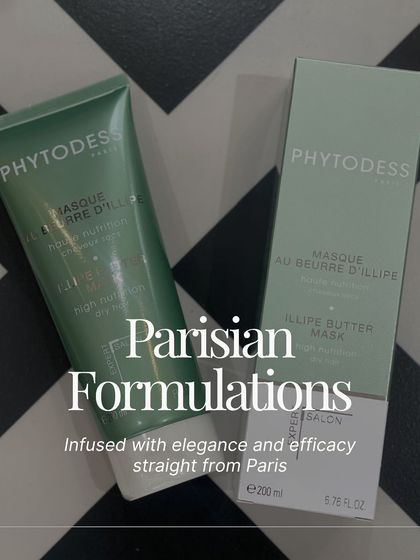 We use Parisian formulations infused with elegance and efficacy. This Phytodess mask is an example of the exclusive, high-quality products we use.