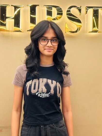 This haircut brings back bounce, movement, and flow with its expertly cut layers and soft, wavy style.