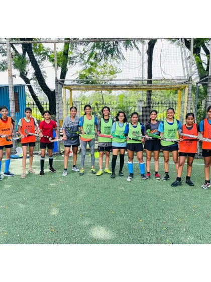 The HNM Girls team lined up and ready for practice. We provide a dedicated environment for our female players to thrive.