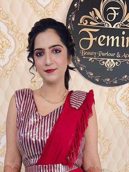 Glam Reception & Party Looks photo 22