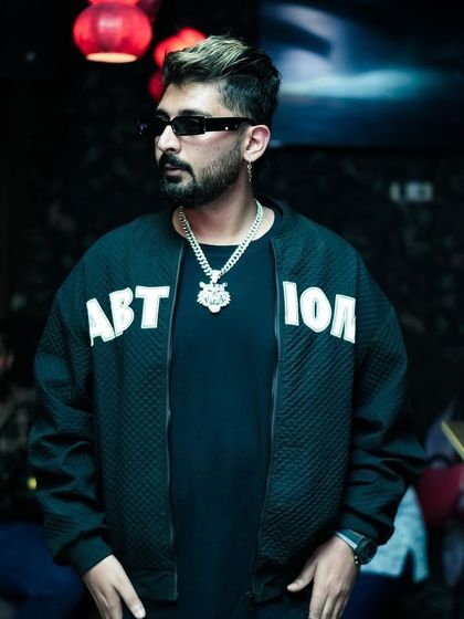 A cool, confident pose before my set at UB City.