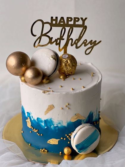 Modern Minimalist Cakes photo 5