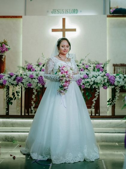 Special Moment Photography - Wedding Photography & Videography Catholic Weddings: Vows and Elegance photo 25