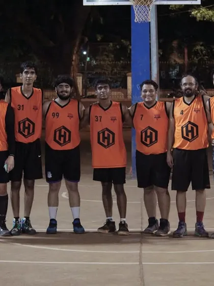 The full lineup of Team Hoopsena. This young team always has the audience hooked with their exciting moves.