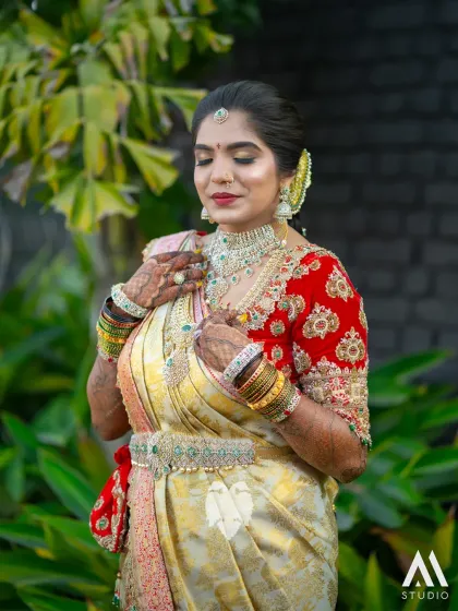 Blouse House by Mahitha Prasad - Custom Blouse Design & Embroidery Real Brides, Real Stories photo 8