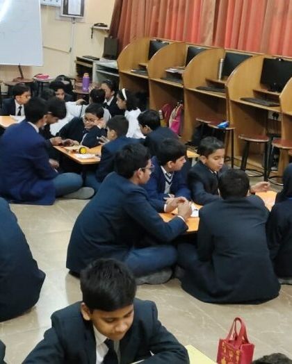 Another perspective of our workshop, showing the scale of participation and the high level of student engagement as they work on their robotics kits.