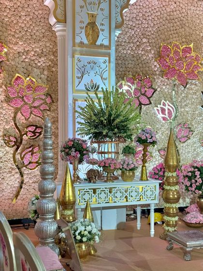 Regal Indian Traditions: A Symphony in Pink & Gold photo 62