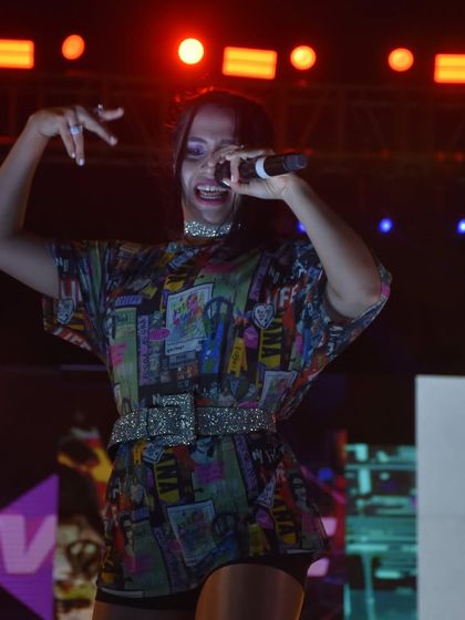 Nikhita Gandhi's vibrant performance at Mosaic Ramjas, a major Delhi University fest we managed.