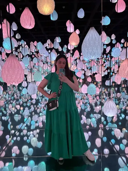 My content often explores the intersection of travel, art, and fashion. This selfie at the Arte Museum in Las Vegas is an example of how I create visually stunning, immersive content that captures the unique vibe of a destination or experience.
