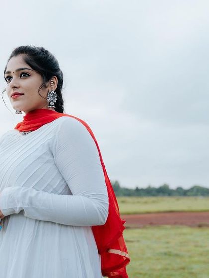 Studio WE Weddings - Pre-Wedding & Engagement Services Pre-Wedding Shoots: Nature & Scenic Escapes photo 27