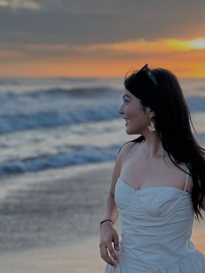 Another sunset moment. I believe your vacation outfits should be as beautiful as the destinations you visit.